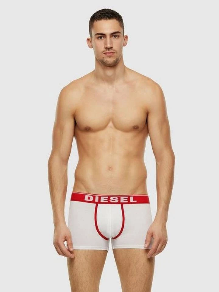 Diesel Boxershorts »Damien Classic Trunk« (3 Stück) im 3er Pack Grau#ft5_slash#oliv#ft5_slash#blau, Schwarz#ft5_slash#weiß#ft5_slash#rot, Schwarz#ft5_slash#weiß#ft5_slash#blau, Rot#ft5_slash#hellblau#ft5_slash#blau 2 Diesel Boxershorts »Damien Classic Trunk« (3 Stück) im 3er Pack Grau#ft5_slash#oliv#ft5_slash#blau, Schwarz#ft5_slash#weiß#ft5_slash#rot, Schwarz#ft5_slash#weiß#ft5_slash#blau, Rot#ft5_slash#hellblau#ft5_slash#blau – Bild 2