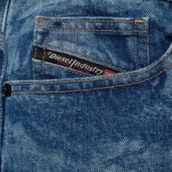 Diesel Tapered-fit-Jeans Tiefer Schritt - D-Vider 0079D W32 L32 -Diesel Verkäufe 61d73fd7 88a3 5952 bce3 4be5eee5aa16