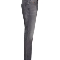 Diesel Slim-fit-Jeans »Herren Jeans "D-Fining 069SU" Tapered Fit« -Diesel Verkäufe d1ed01a2 18b0 5144 87a0 9560e24f30b3
