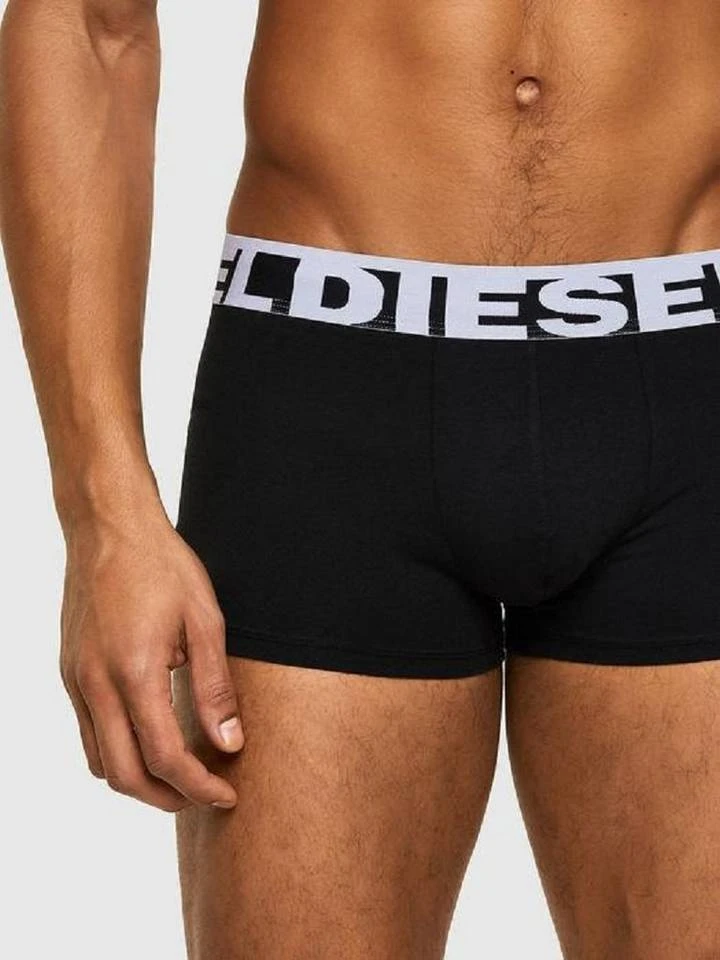 Diesel Boxershorts »Shawn Classic Trunk« (3 Stück) im 3er Pack Rot#ft5_slash#blau#ft5_slash#schwarz, Pink#ft5_slash#Blau#ft5_slash#Schwarz, Schwarz#ft5_slash#Weiß, Schwarz#ft5_slash#weiß 6 Diesel Boxershorts »Shawn Classic Trunk« (3 Stück) im 3er Pack Rot#ft5_slash#blau#ft5_slash#schwarz, Pink#ft5_slash#Blau#ft5_slash#Schwarz, Schwarz#ft5_slash#Weiß, Schwarz#ft5_slash#weiß – Bild 6