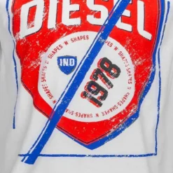 Diesel T-Shirt »Shielded« -Diesel Verkäufe f1e4cfb2 1b34 53ea 99f2 aa2500bca7d8