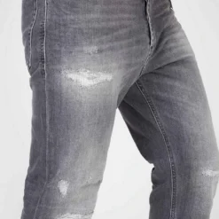 Diesel Ankle-Jeans Tapered Knöchellang - D-Eetar 0890F 8 Diesel Ankle-Jeans Tapered Knöchellang - D-Eetar 0890F -Diesel Verkäufe ff84b7ea 0283 529a 87df c80c0c95ffe6